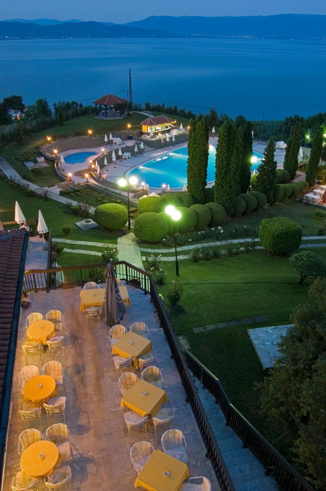 Hotel Makpetrol Струга Экстерьер фото