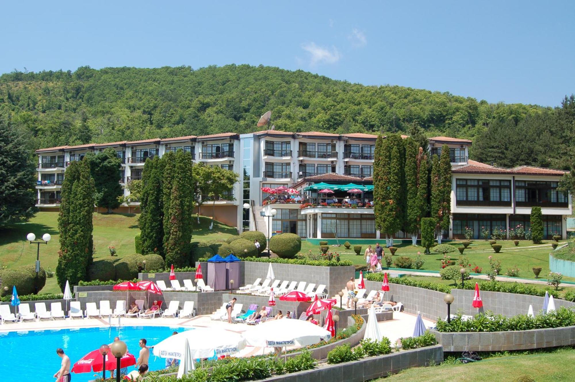 Hotel Makpetrol Струга Экстерьер фото